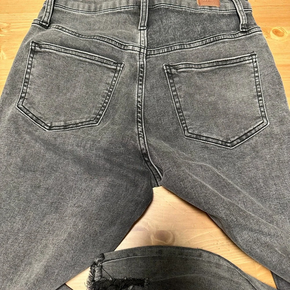 SIMPLY SOCIETY JEANS - Picture 2 of 9